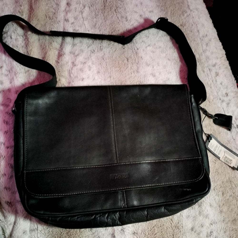Kenneth Cole laptop bag